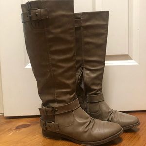 Rampage Rider Boots taupe size 8.5 Womens barely worn
